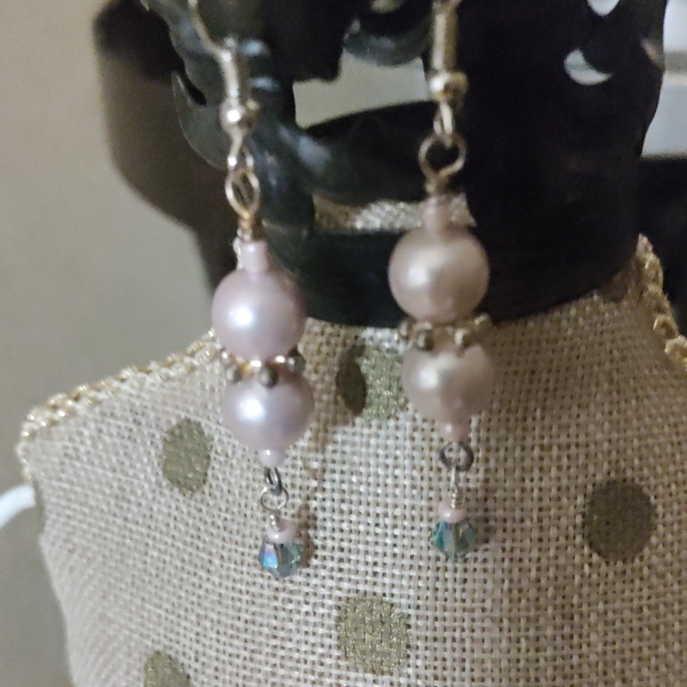 Elegant Pearl Drop Earrings